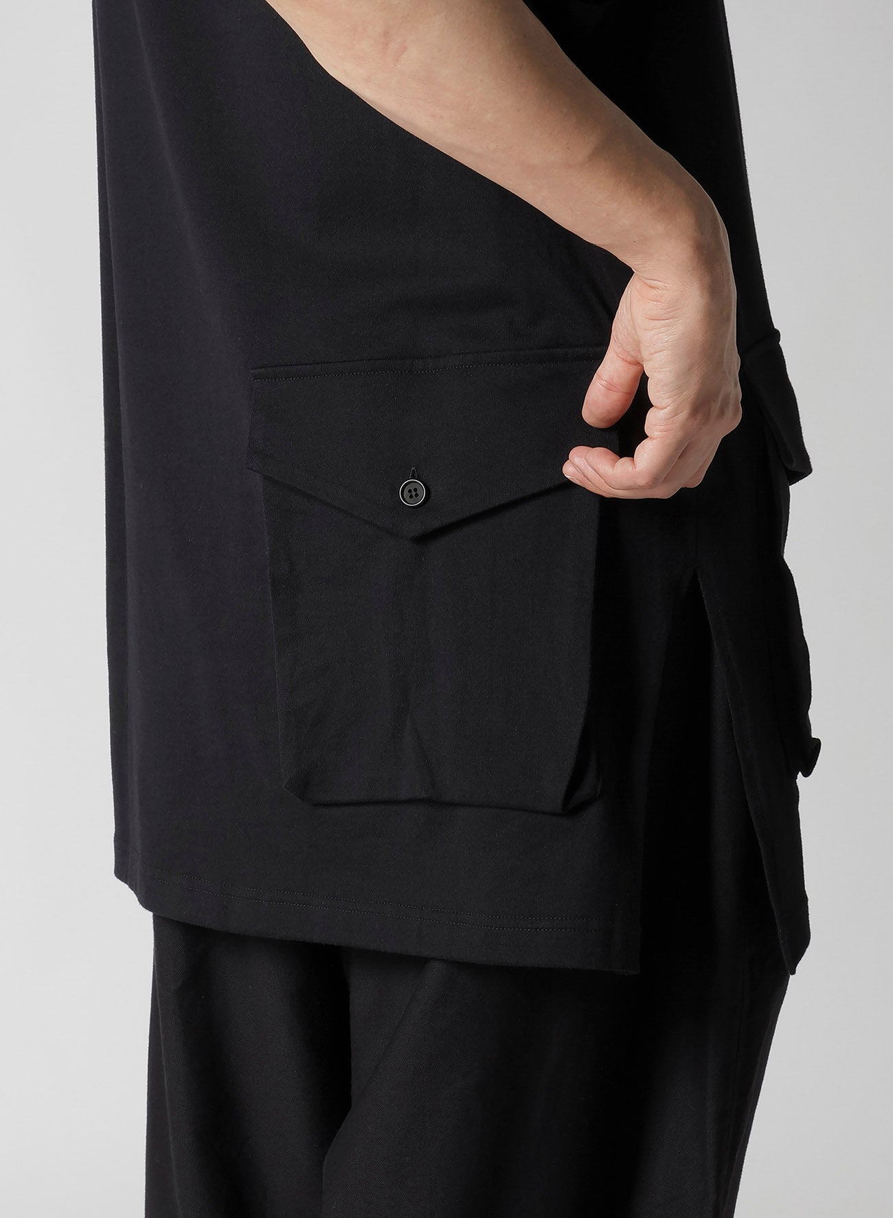 REGULATION JERSEY RELAXED FIT VEST