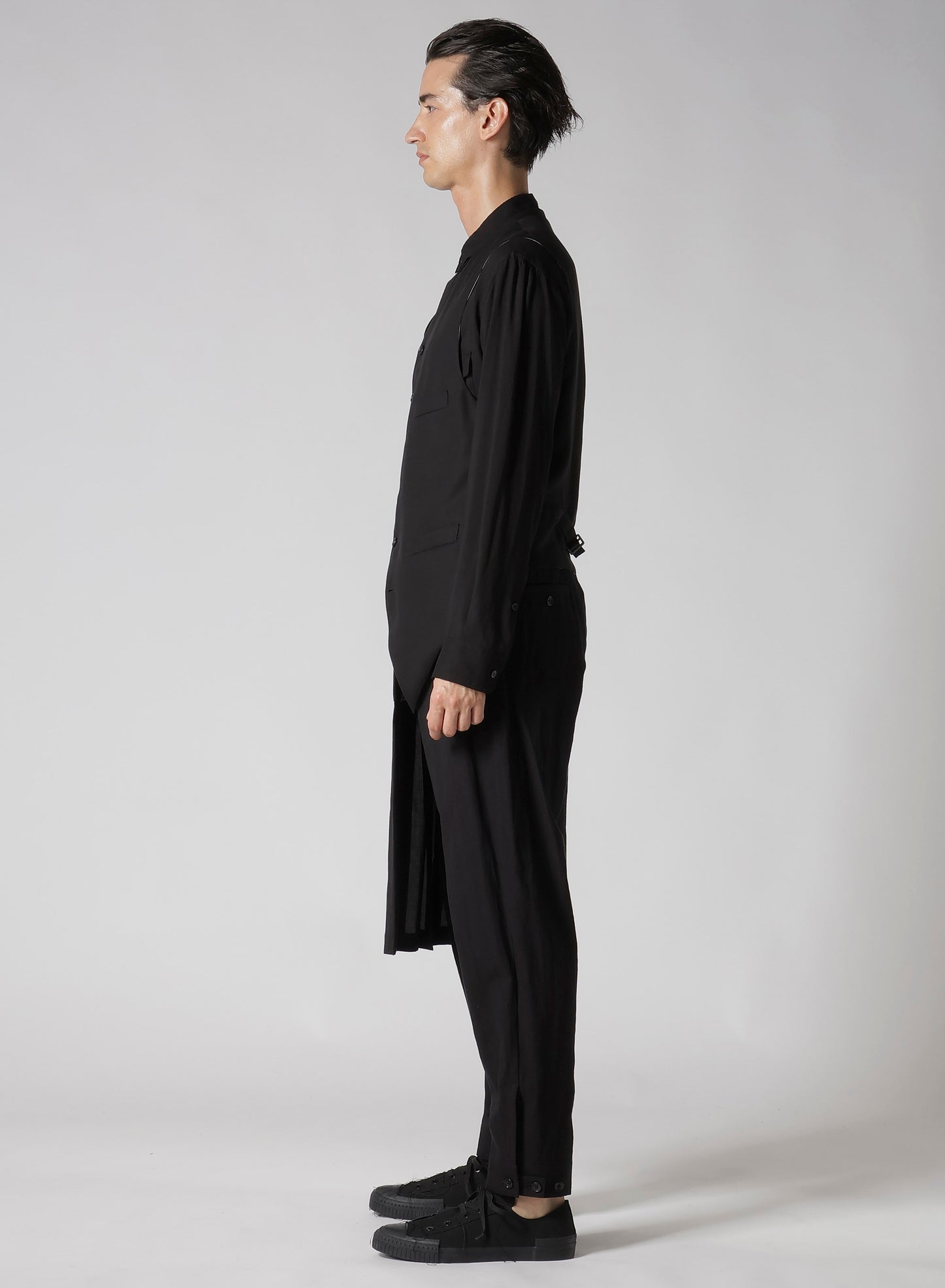 TE VIYELLA PLEATED VEST