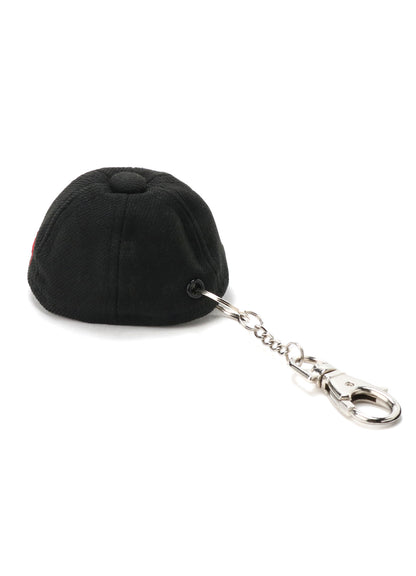 Yohji Yamamoto × New Era SIGNATURE CAP KEY HOLDER