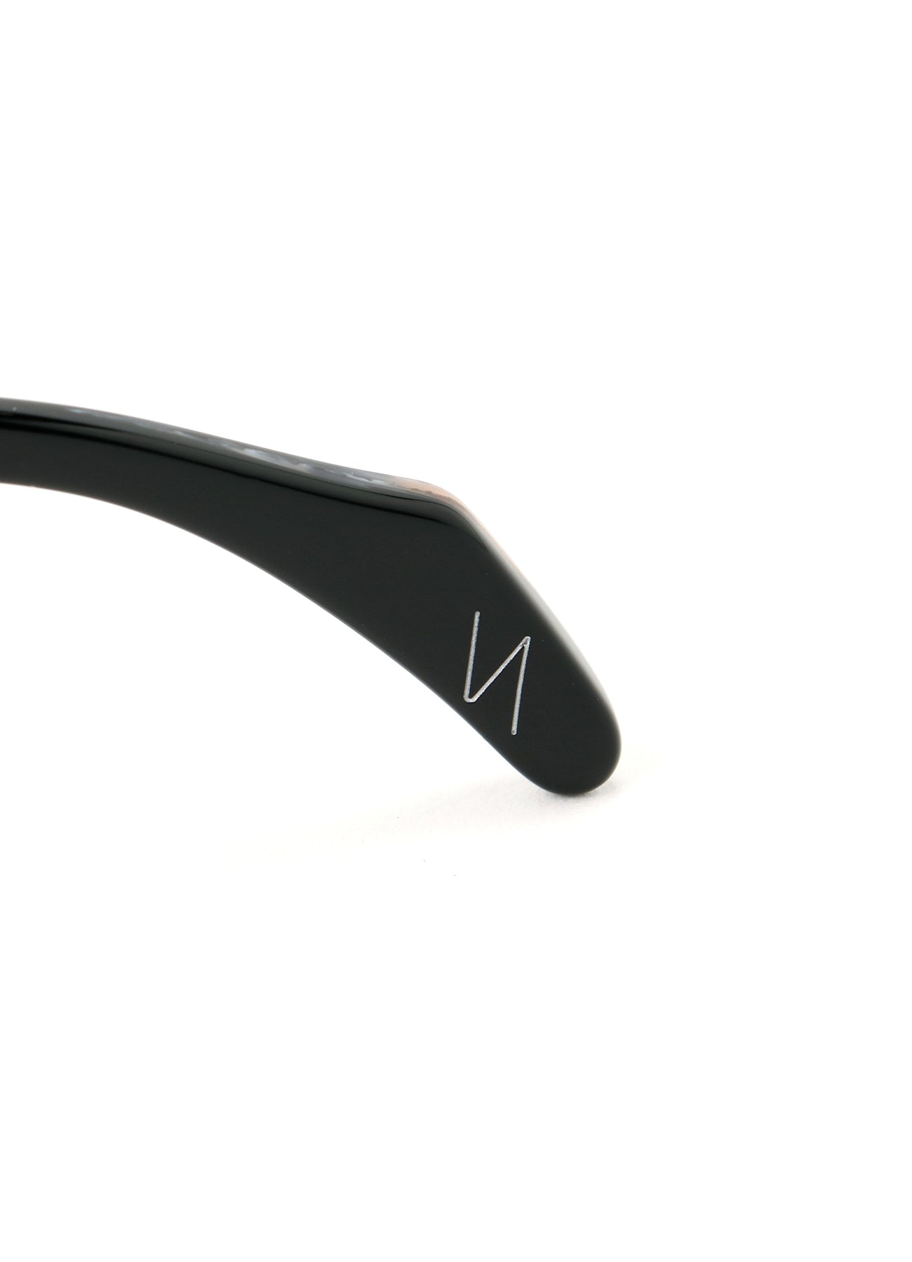 OPTICAL FRAMES EYEWEAR C