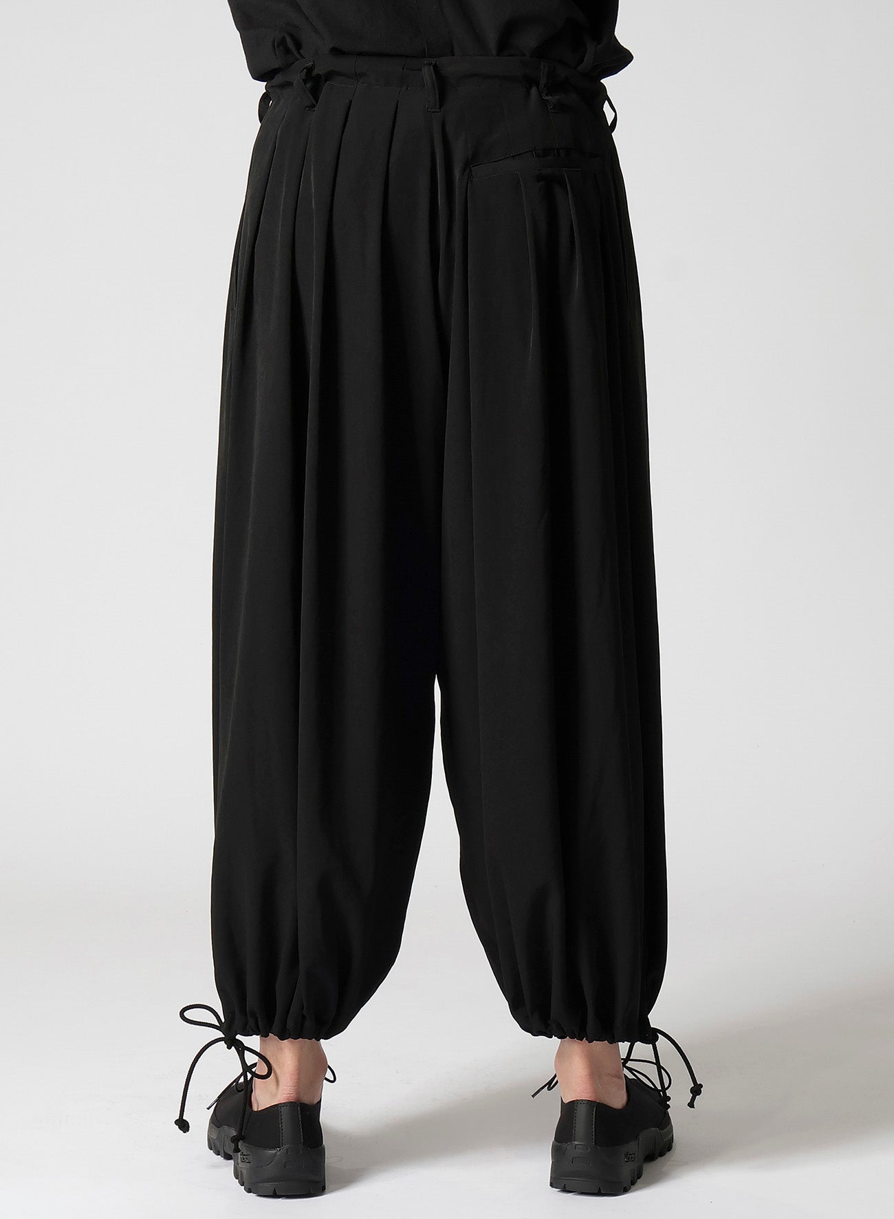 Ta TUXEDO U-STANDARD BALLOON PANTS