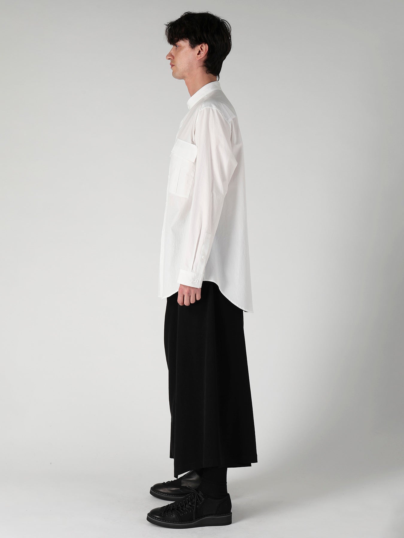 COTTON BROAD POCKET DETAIL BLOUSE