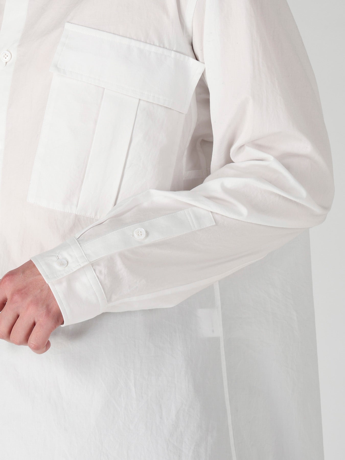 COTTON BROAD POCKET DETAIL BLOUSE