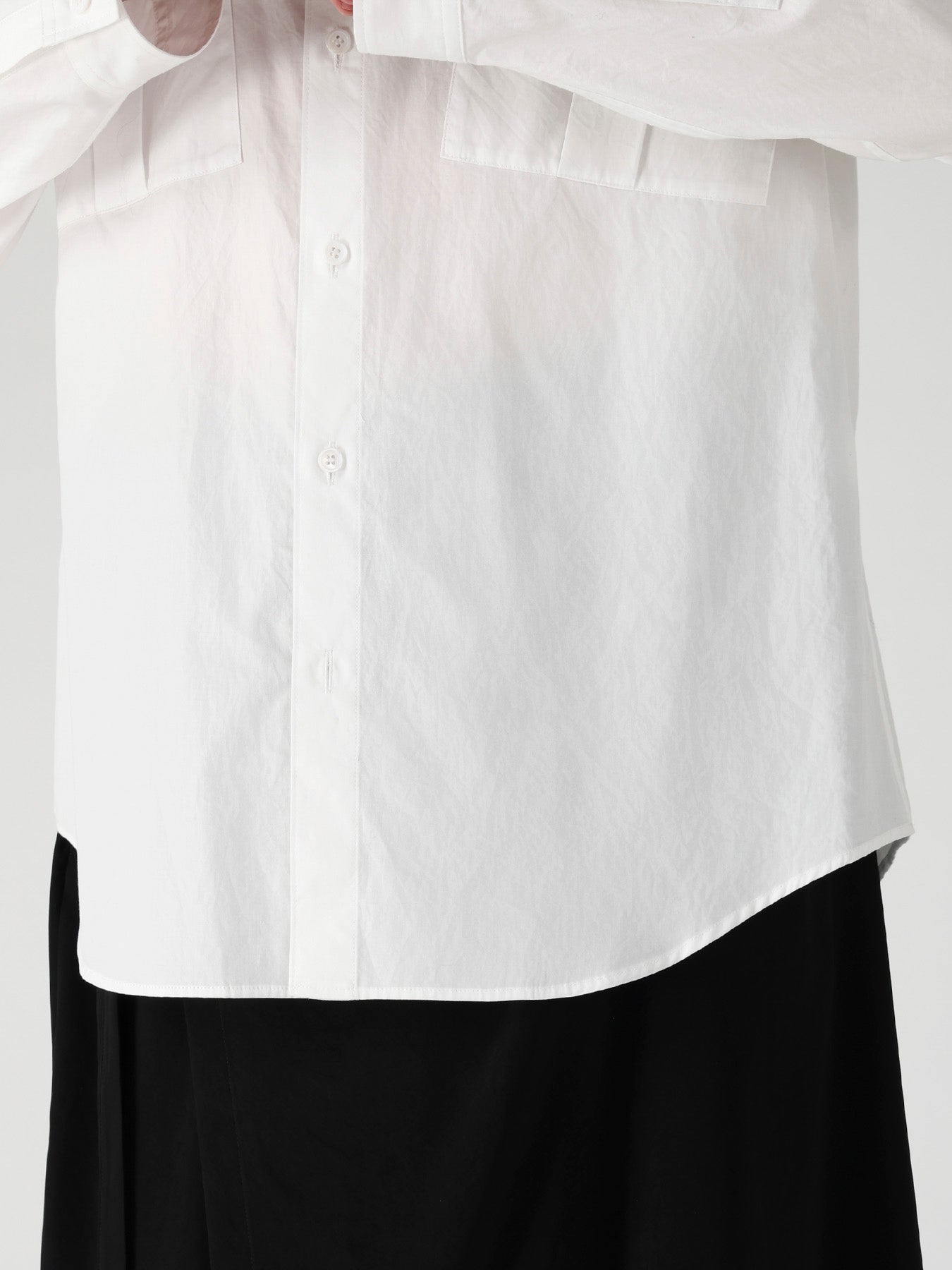 COTTON BROAD POCKET DETAIL BLOUSE