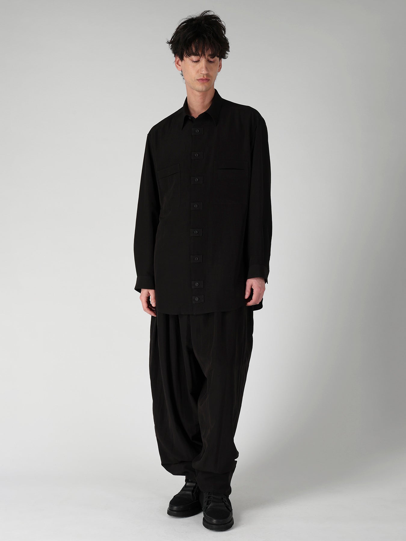 TA SLUB DE CHINE FRONT TAB SHIRT
