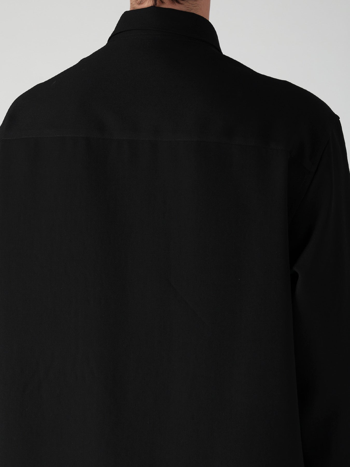 WOOL GABARDINE CHINA BUTTON BLOUSE
