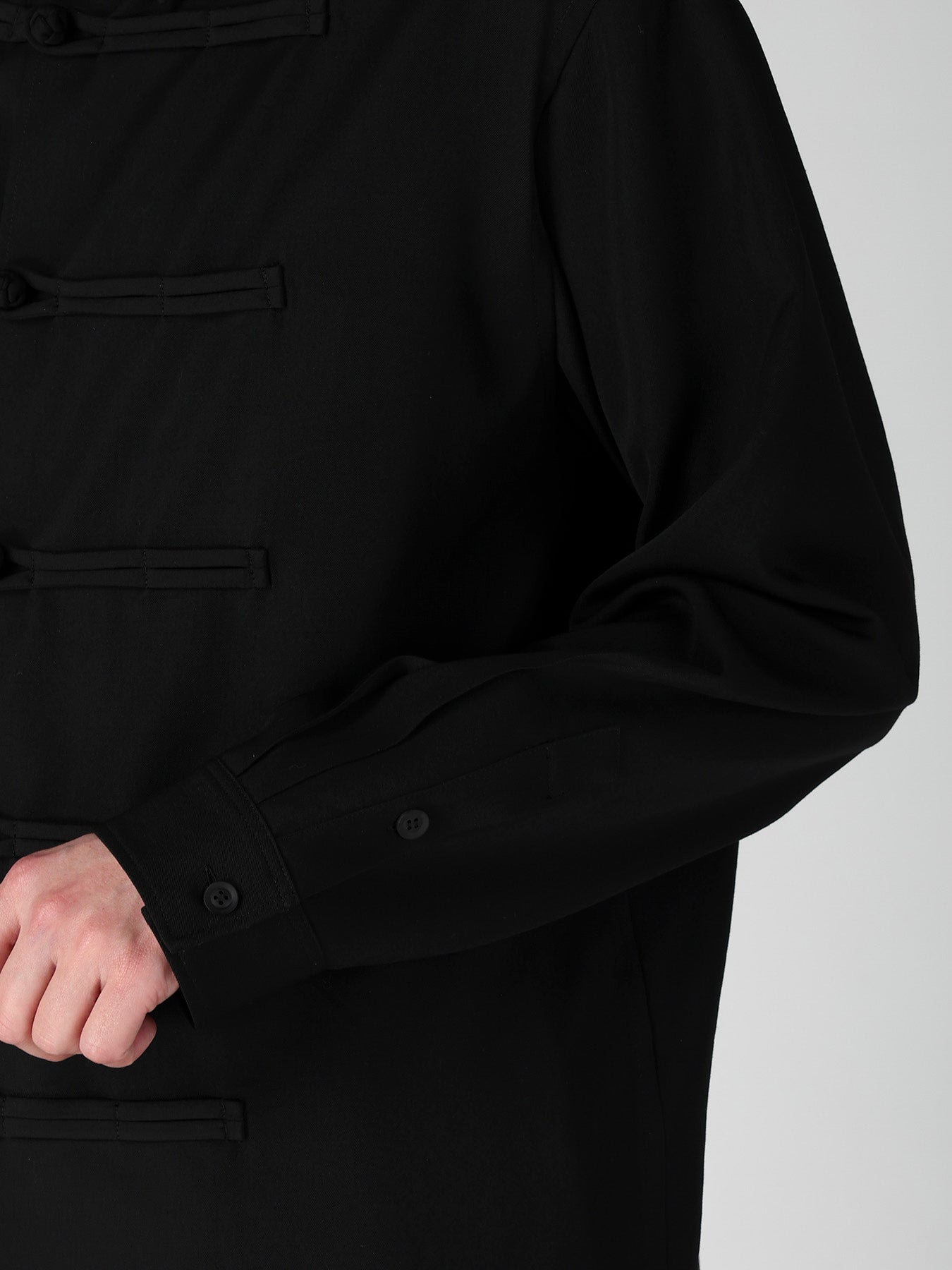 WOOL GABARDINE CHINA BUTTON BLOUSE
