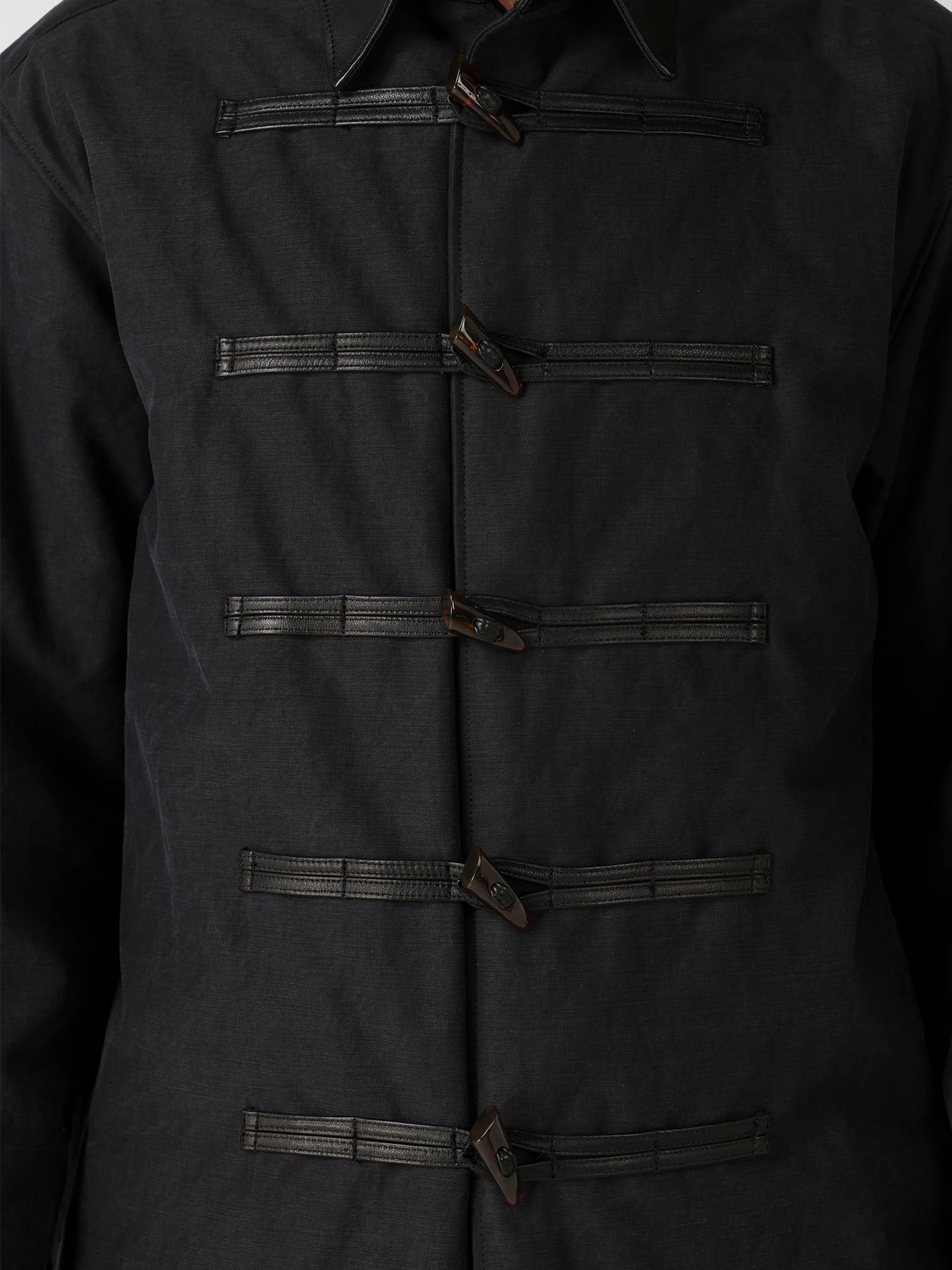 COTTON BACK SATIN PEELING PADDED TOGGLE BUTTON COAT