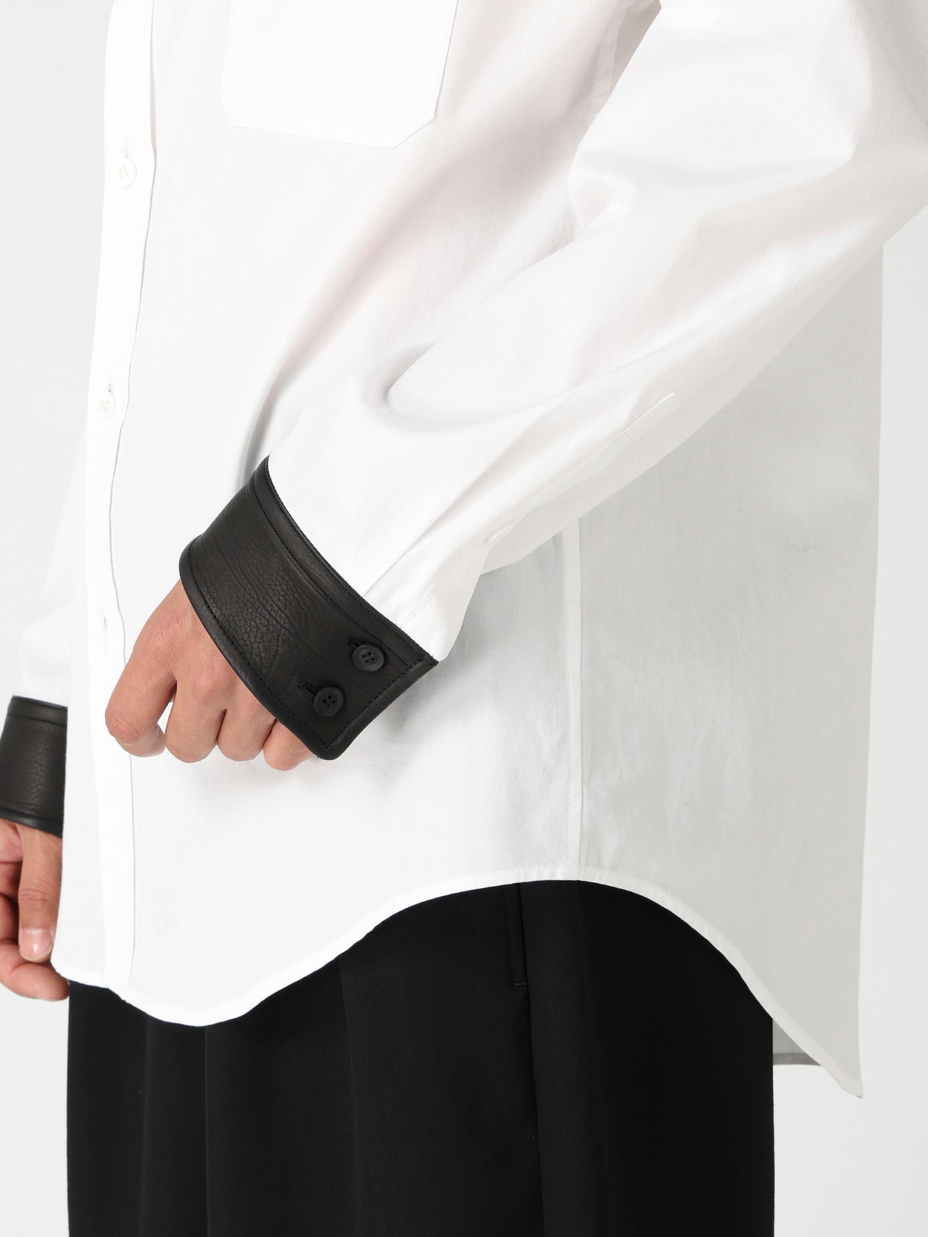COTTON BROAD LETHER DETAIL SHIRT – THE SHOP YOHJI YAMAMOTO
