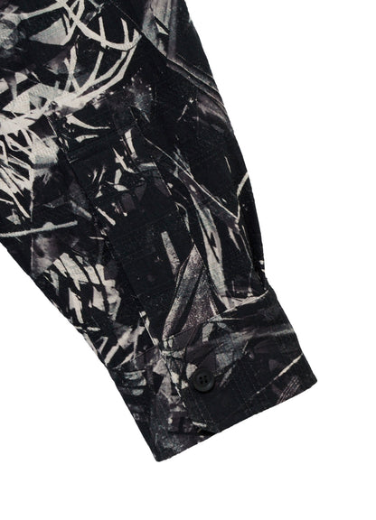 MONOCHROME SCRAP PATTERN PRINTED OPEN COLLAR BLOUSE