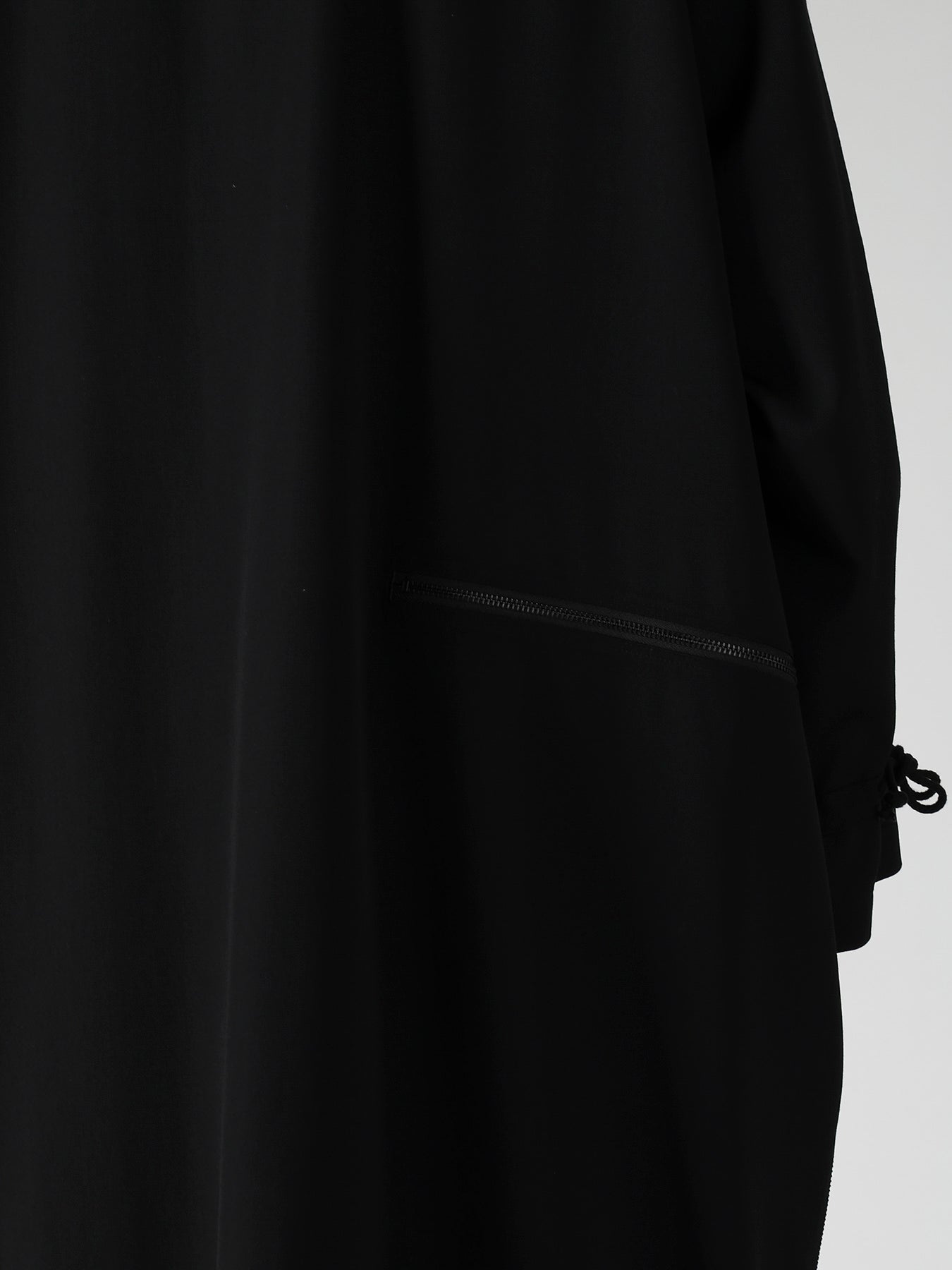 WOOL GABARDINE CROSS SHAPE ZIPPER COAT