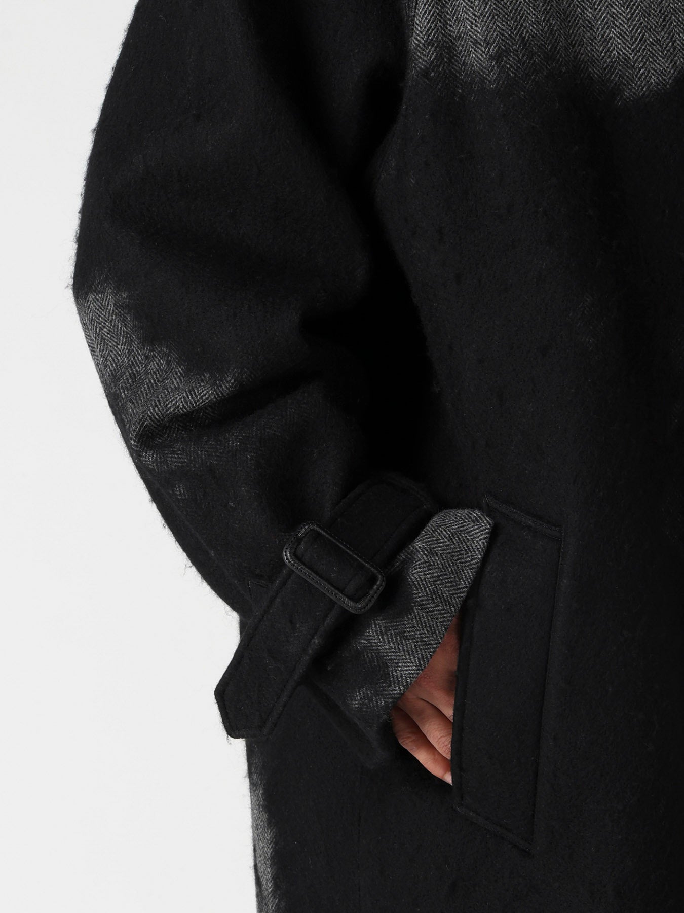 NEEDLE PUNCHED HERRINGBONE RAGLAN DOUBLE COAT