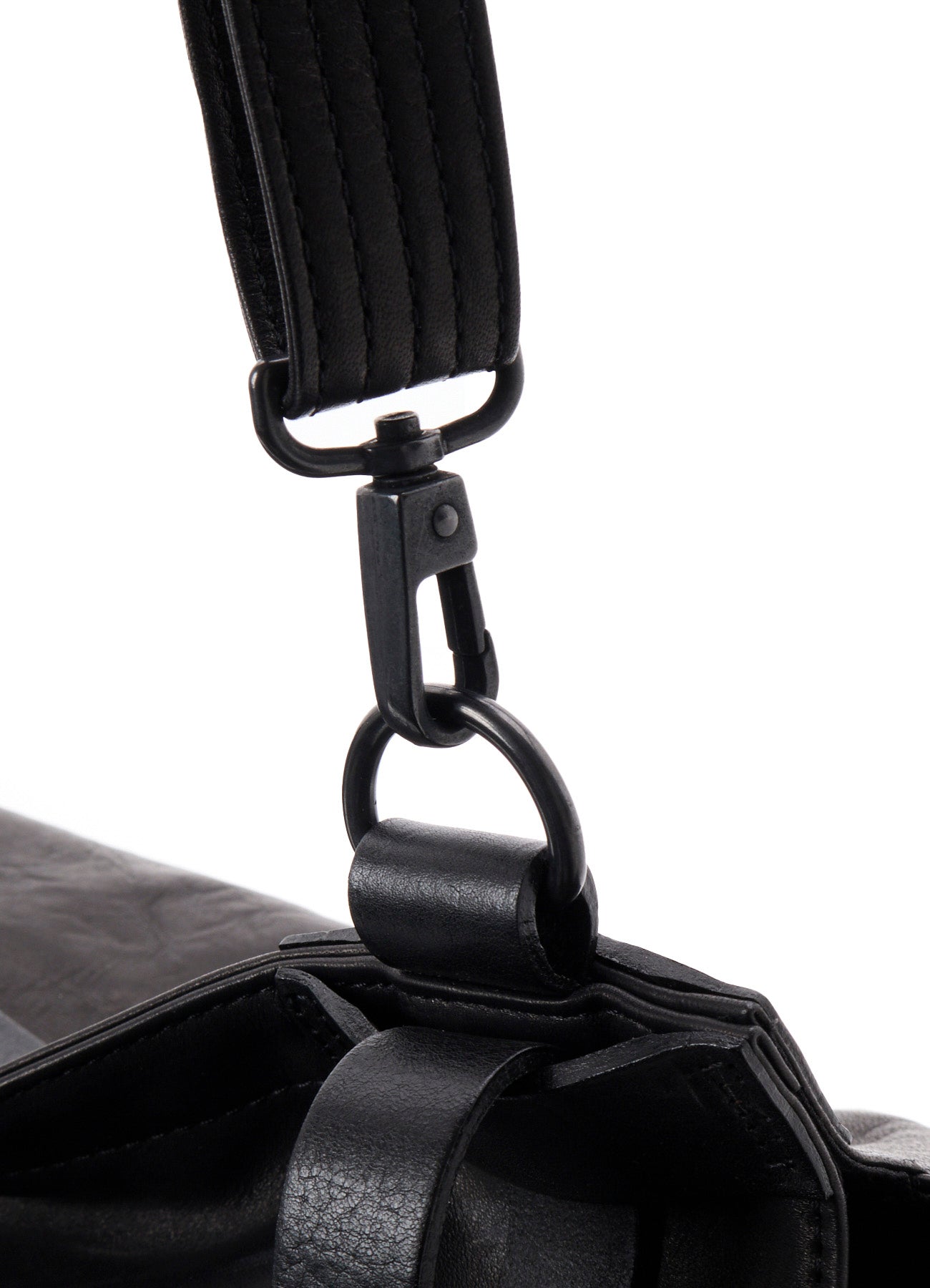SHRINKED HORSE LEATHER MILITARY SHOULDER BAG