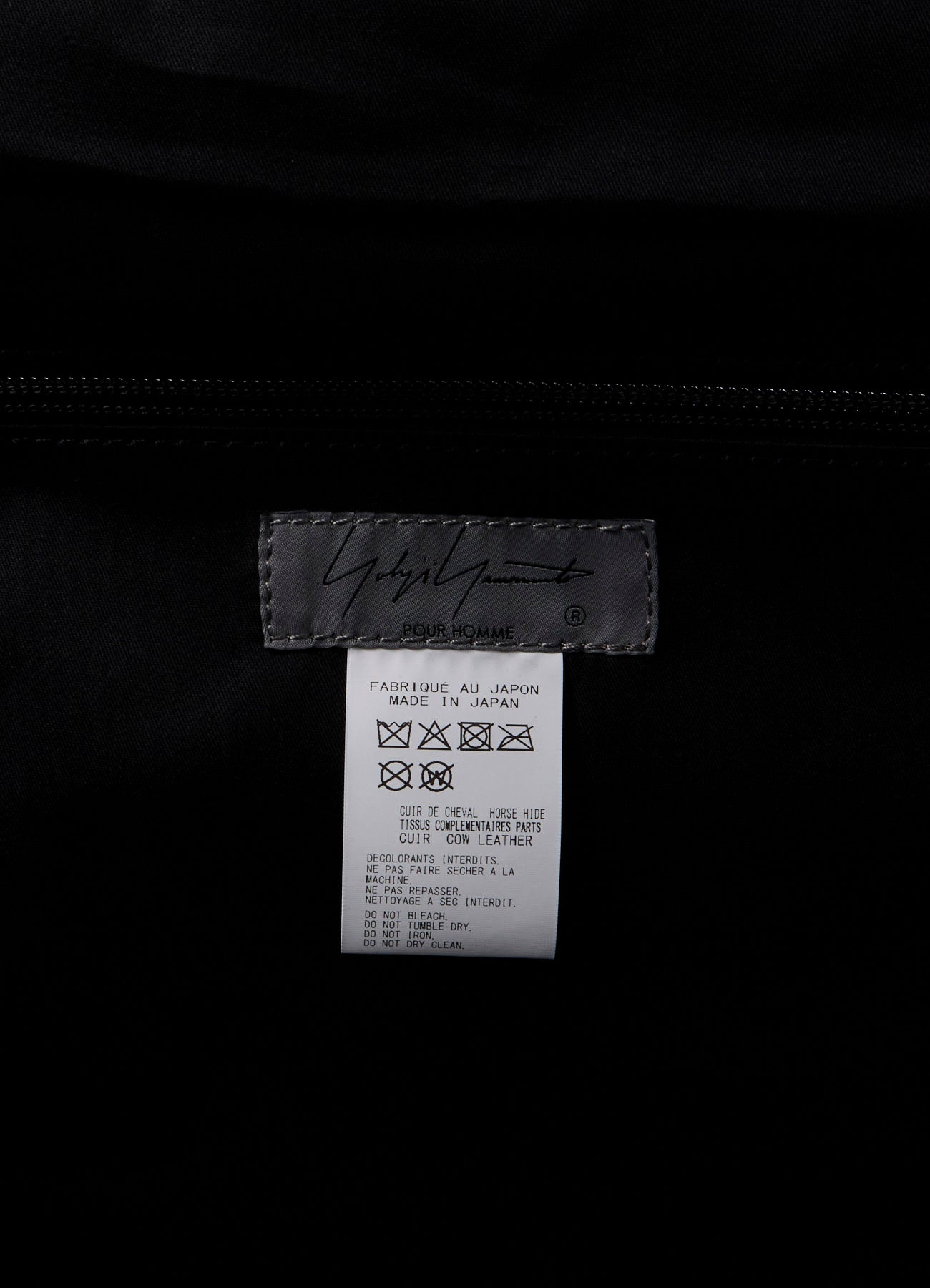 SHRINKED HORSE LEATHER MILITARY SHOULDER BAG
