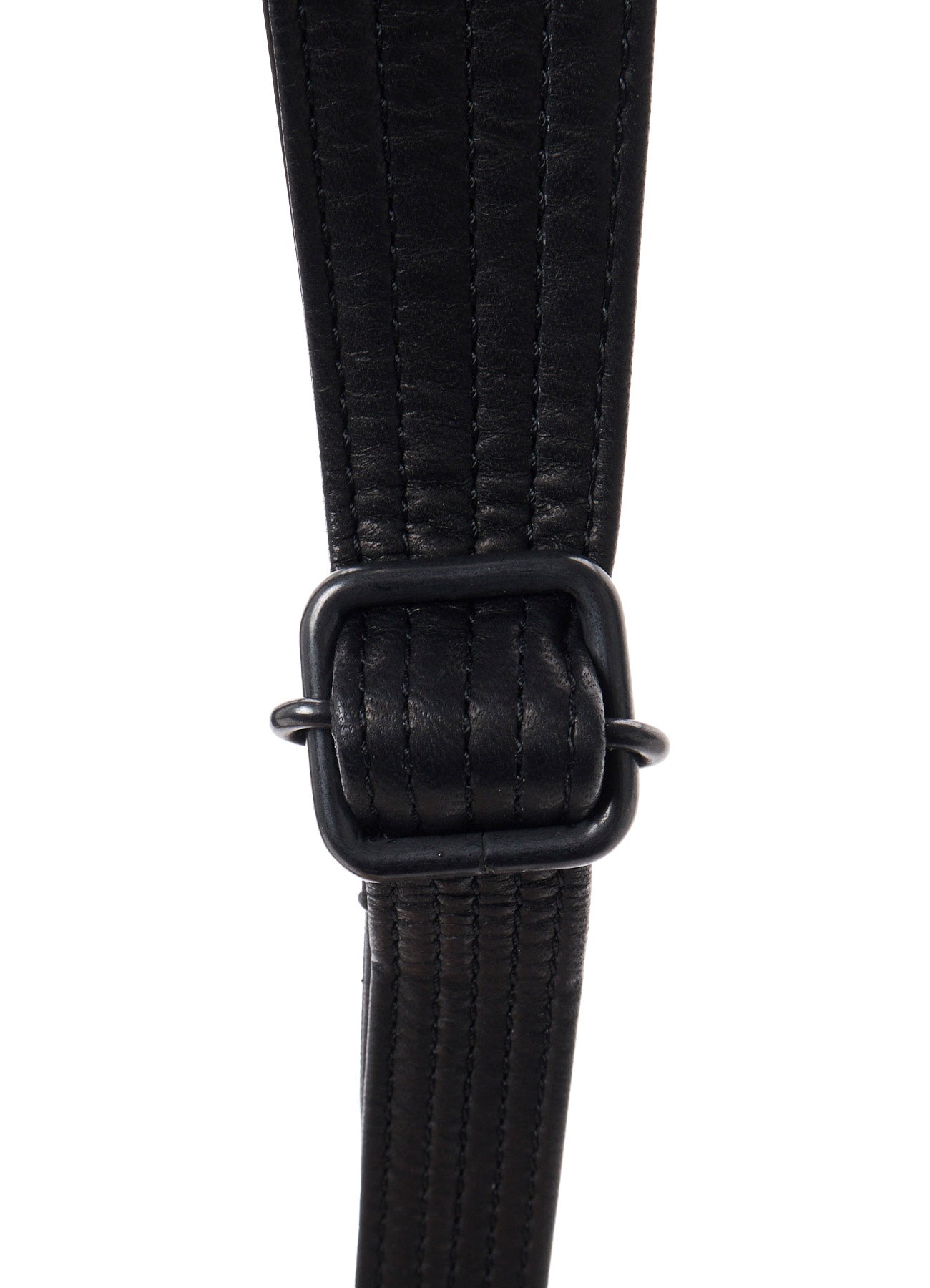 SHRINKED HORSE LEATHER MILITARY SHOULDER POUCH