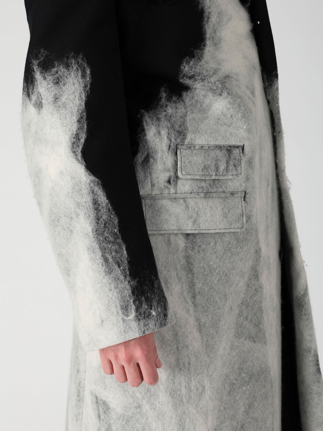 NEEDLE PUNCHED FLANNEL WHITE SCARF JACKET