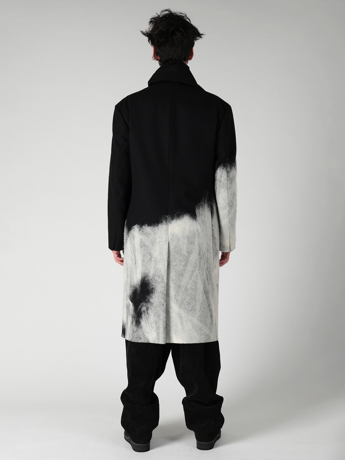 NEEDLE PUNCHED FLANNEL WHITE SCARF JACKET