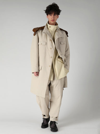 C M WHITE PIGMENT PADDED STAND COLLAR JACKET