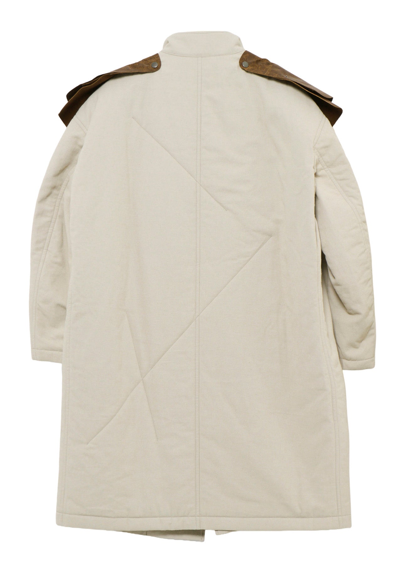 C M WHITE PIGMENT PADDED STAND COLLAR JACKET