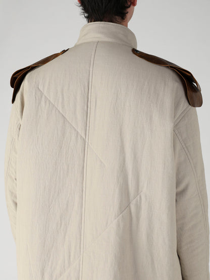 C M WHITE PIGMENT PADDED STAND COLLAR JACKET