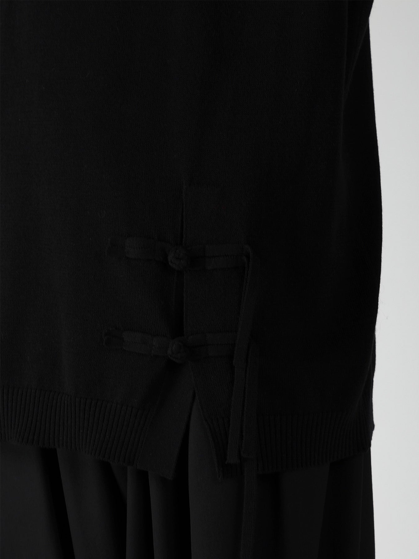 SINGLE JERSEY+CHINA BUTTON CHINA BUTTON ROUND NECK PO