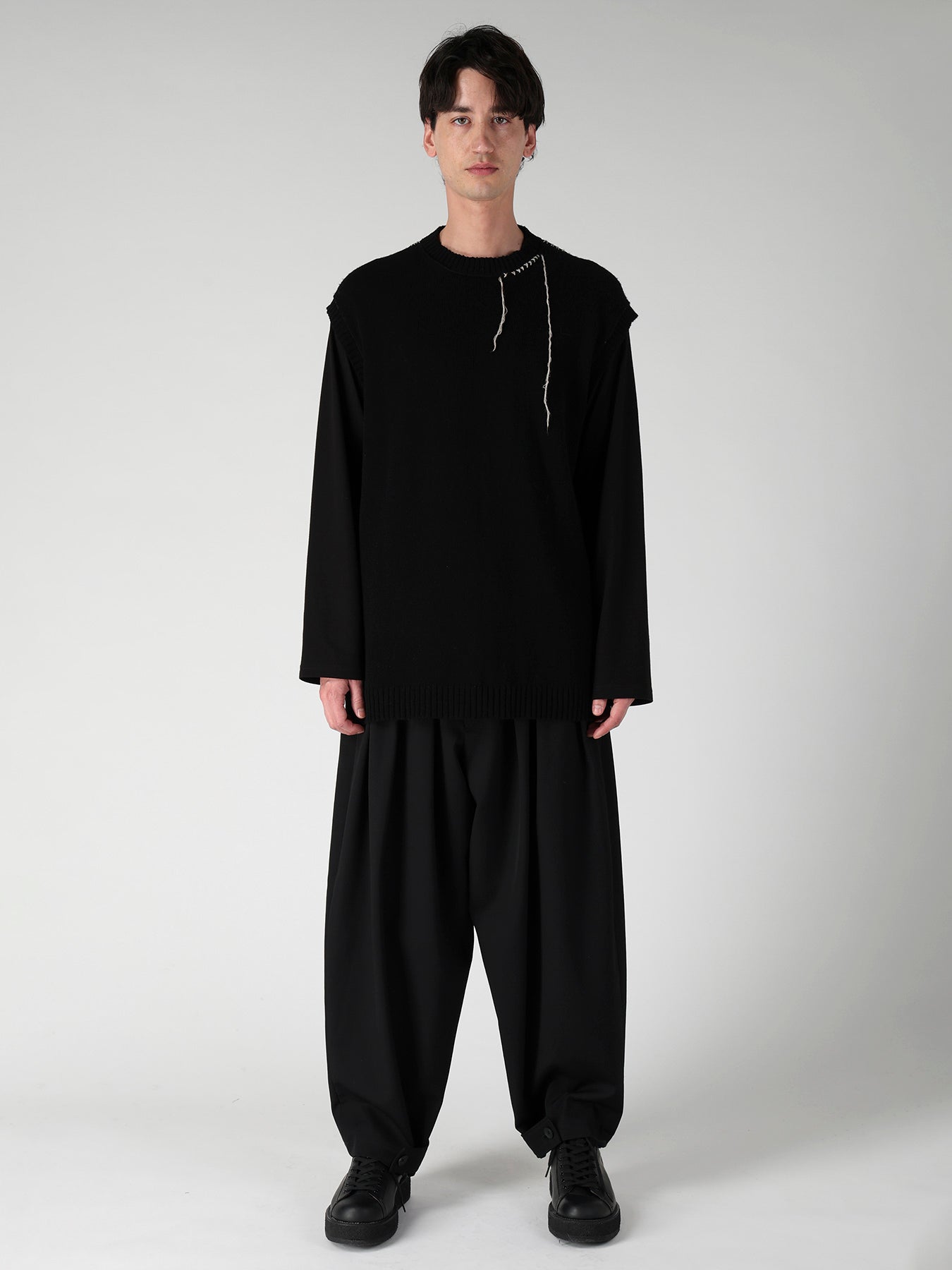 SINGLE JERSEY+EMBROIDERY EMBROIDERY ROUND NECK VEST