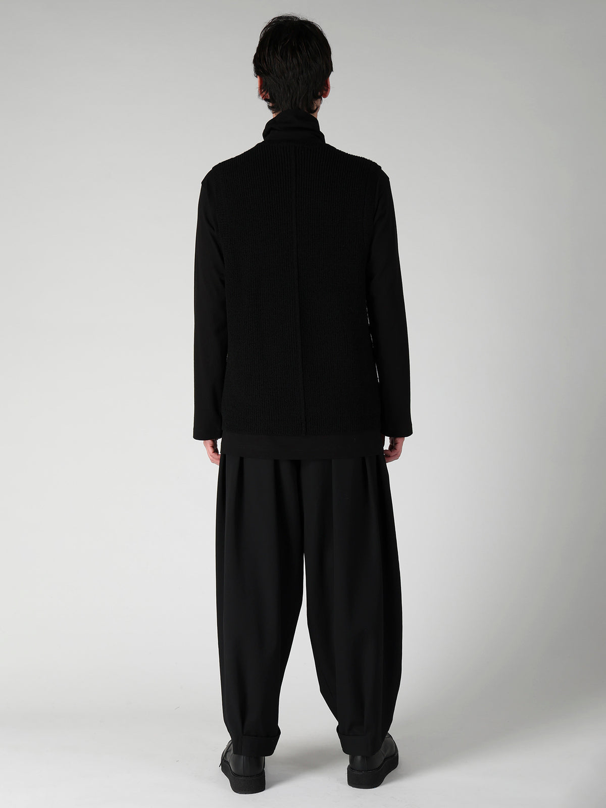 PARALLELED HALF CARDIGAN POCKET DETAIL ZIP VEST
