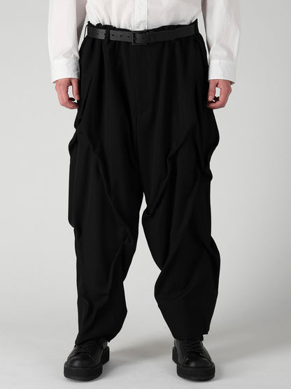 WOOL GABARDINE RANDOM TUCK PANTS