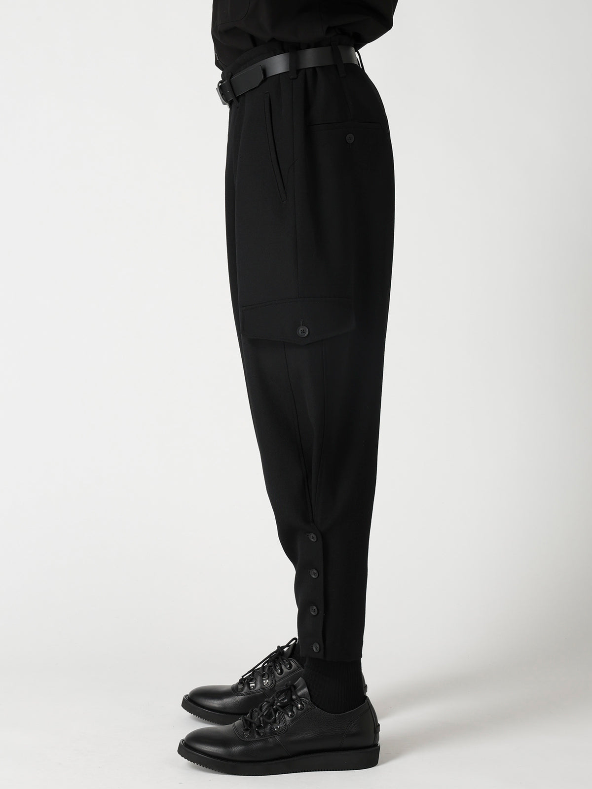 ARMY GABARDINE HEM BUTTON PANTS