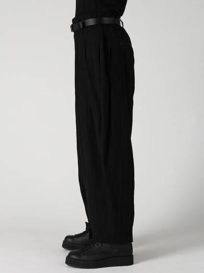 RANDOM STRIPE HEM TAB WIDE TUCK PANTS