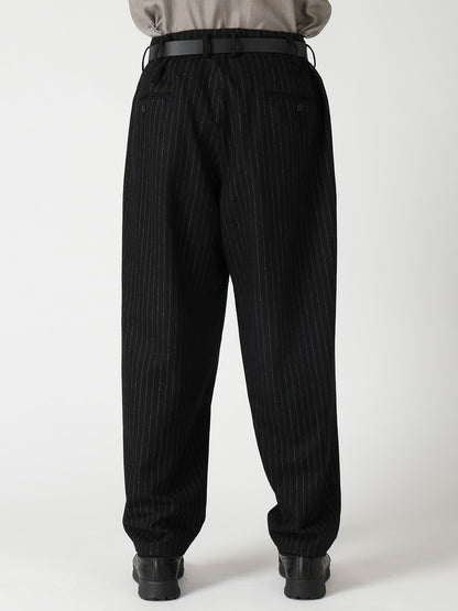 TOP STRIPE FLANNEL 2TUCKS SLIM PANTS