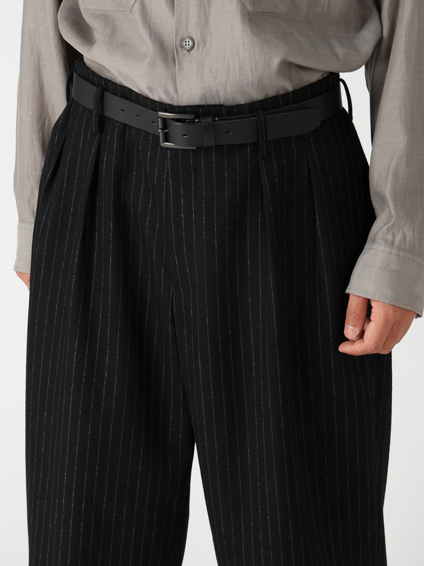 Y's LACE JACQUARD SLIM PANTS 黒2 TOP STRIPE FLANNEL 2TUCKS SLIM PANTS – THE SHOP YOHJI YAMAMOTO