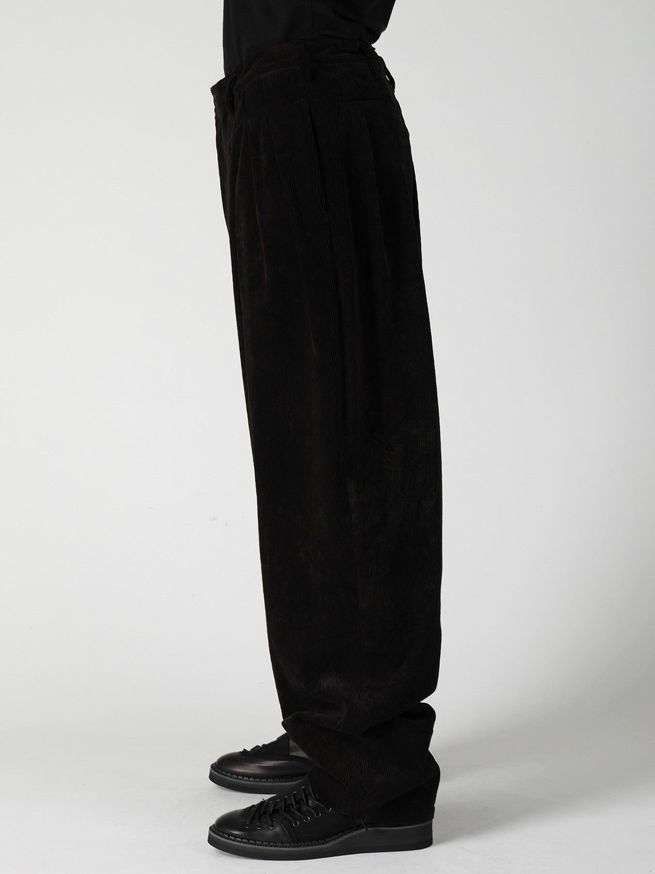 C/RY CORDUROY PIGMENT WASH STACKED HEM PANTS