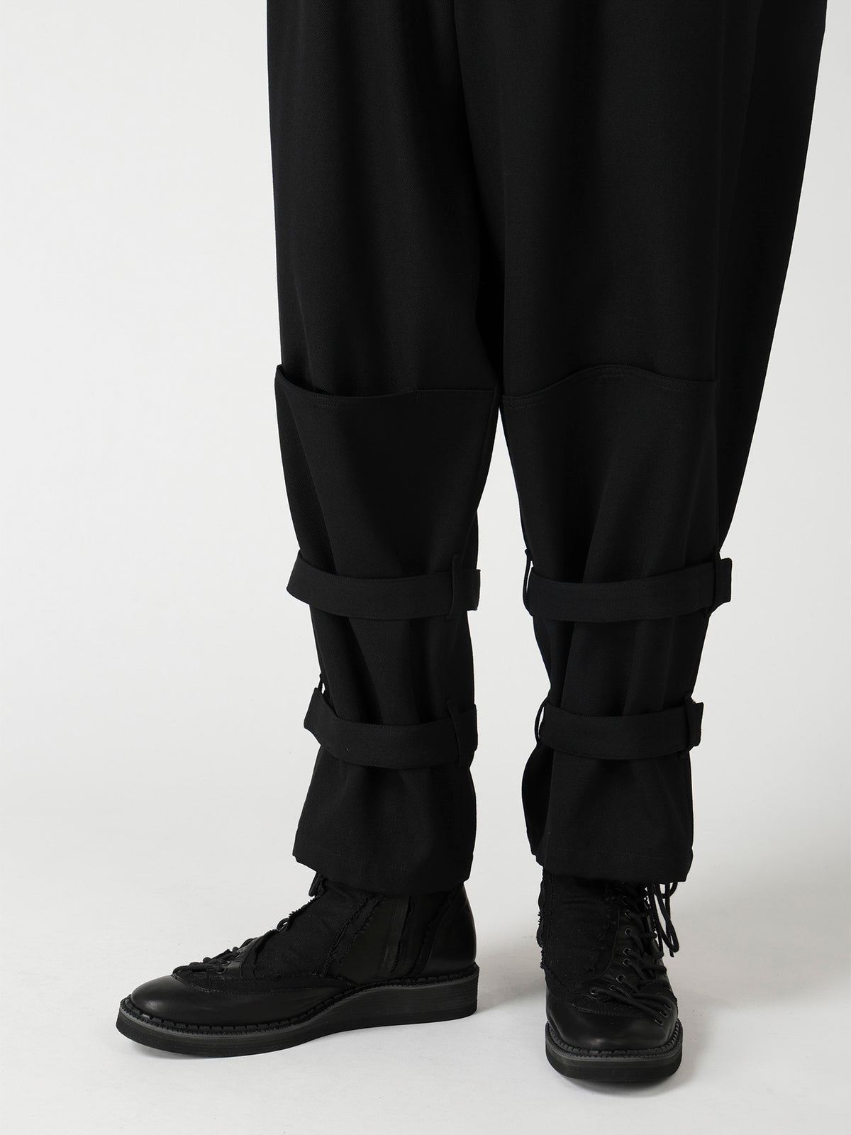 ARMY GABARDINE HEM BELT PANTS