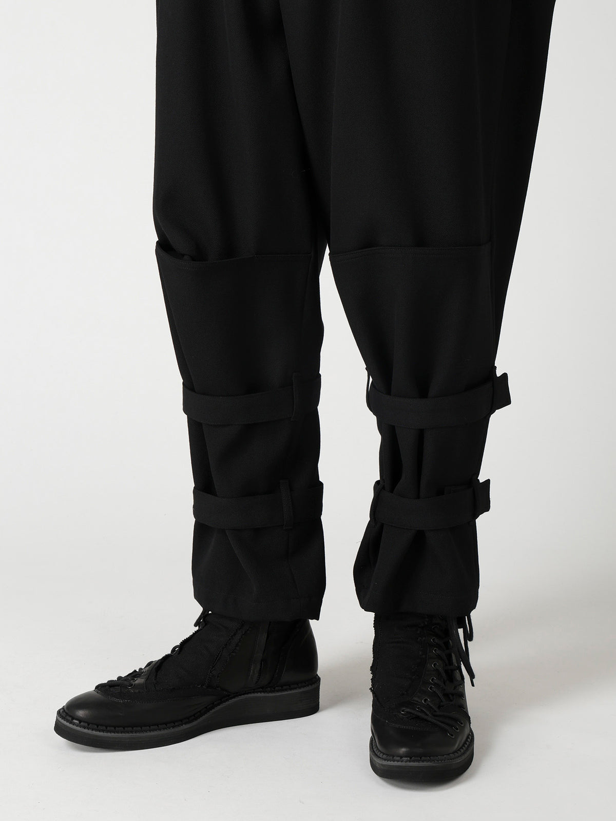 ARMY GABARDINE HEM BELT PANTS