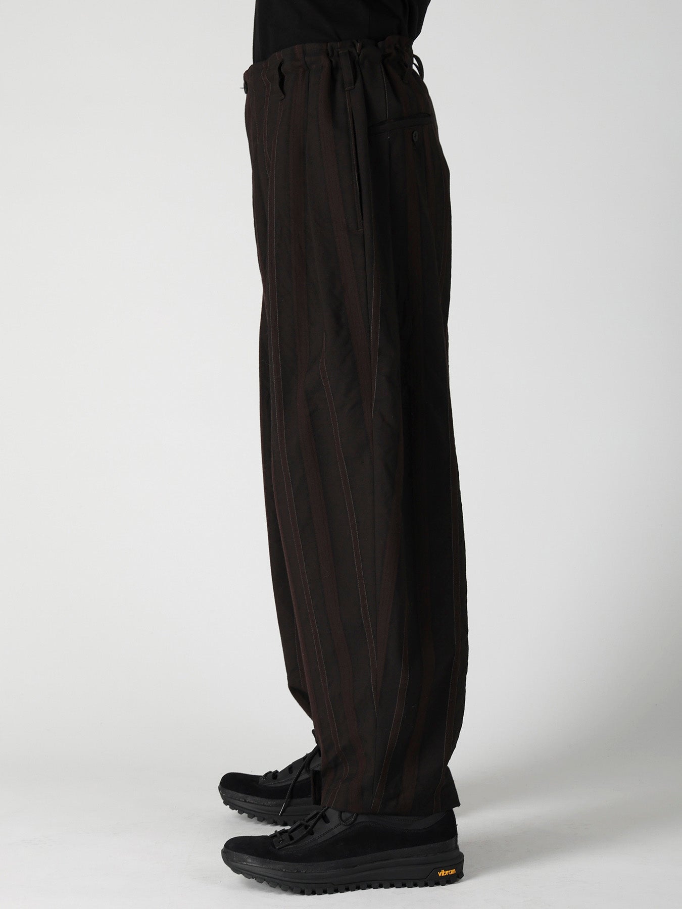 WOOL SATIN ST STRIPE WIDE TUCK PANTS – THE SHOP YOHJI YAMAMOTO