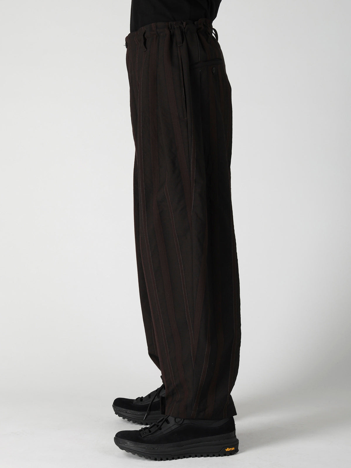 WOOL SATIN ST STRIPE WIDE TUCK PANTS