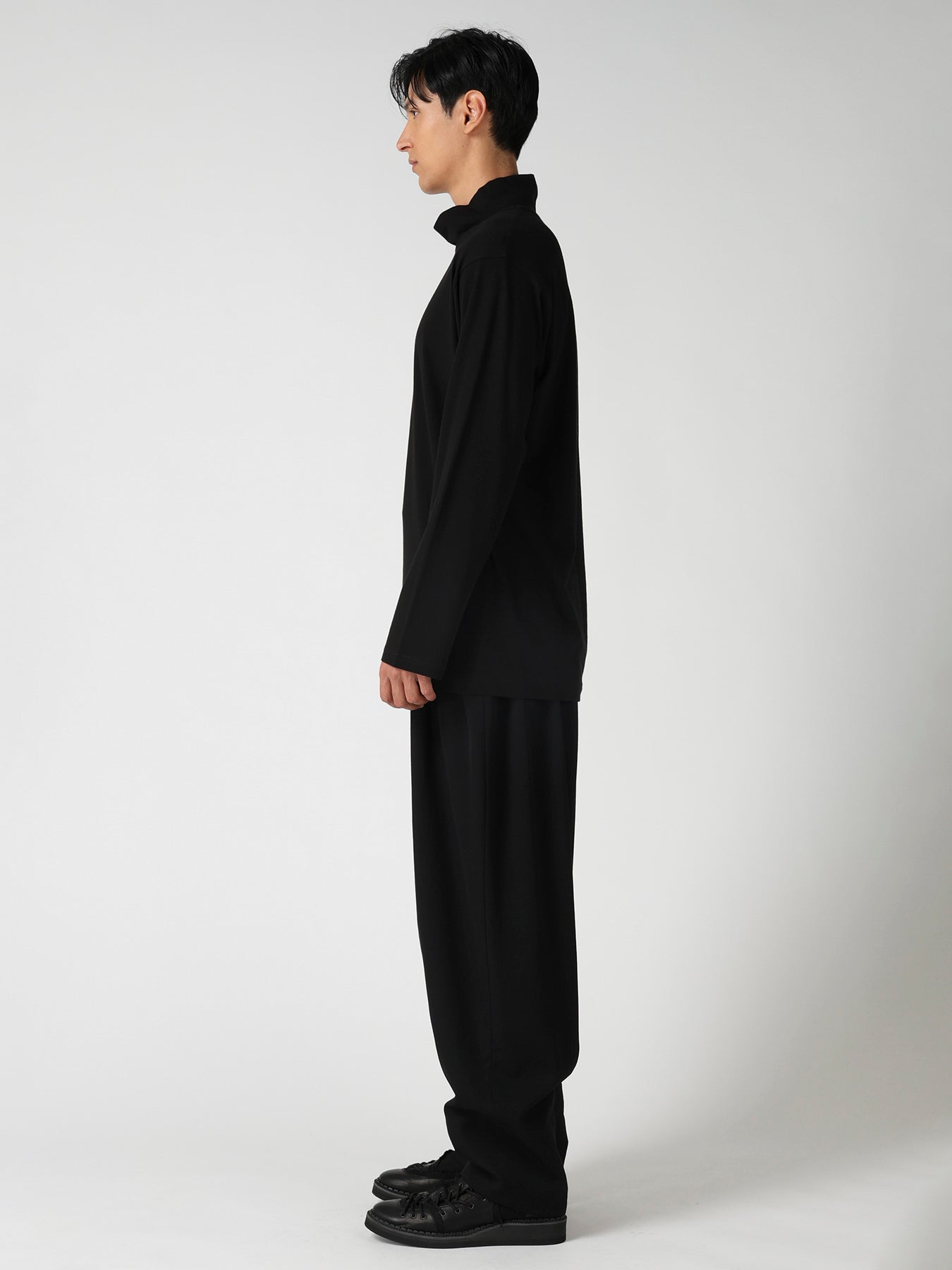 SOFT SINGLE JERSEY HIGH NECK LONG SLV TEE