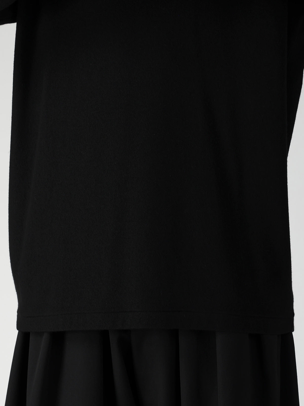 140S WOOL SINGLE JERSEY  ROUND NECK LONG SLV PO