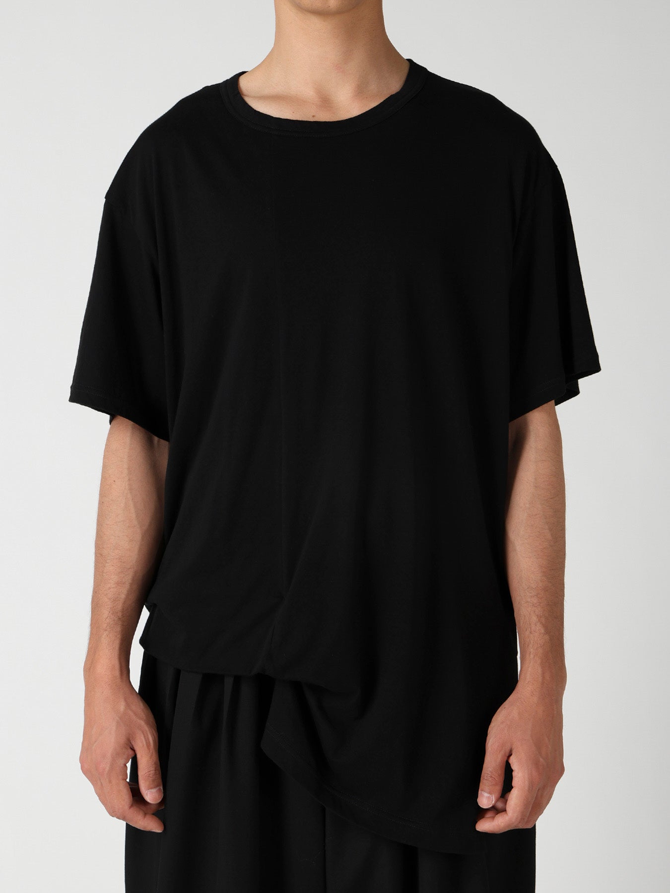 COTTON CASHMERE SINGLE JERSEY ASSYMETRY HEM SS TEE
