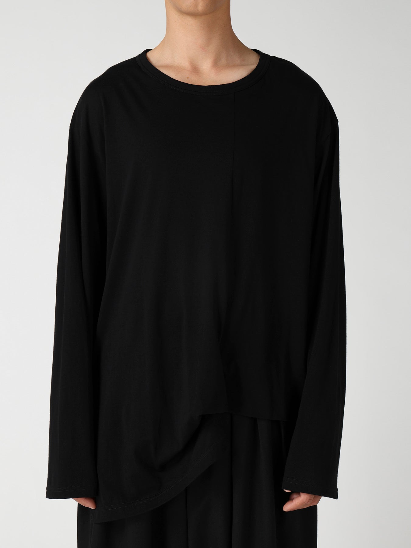 COTTON CASHMERE SINGLE JERSEY ASSYMETRY HEM LS TEE