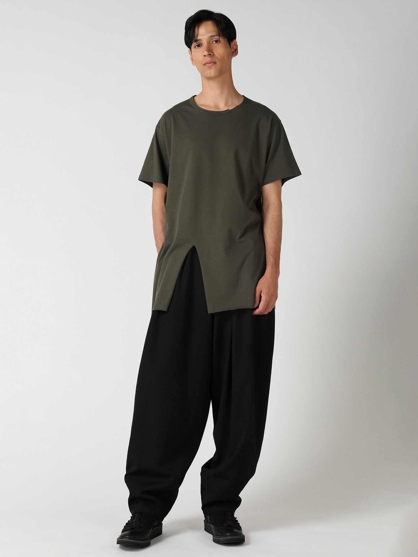 COTTON JERSEY SLIT ROUND NECK SHORT SLV TEE – THE SHOP YOHJI YAMAMOTO