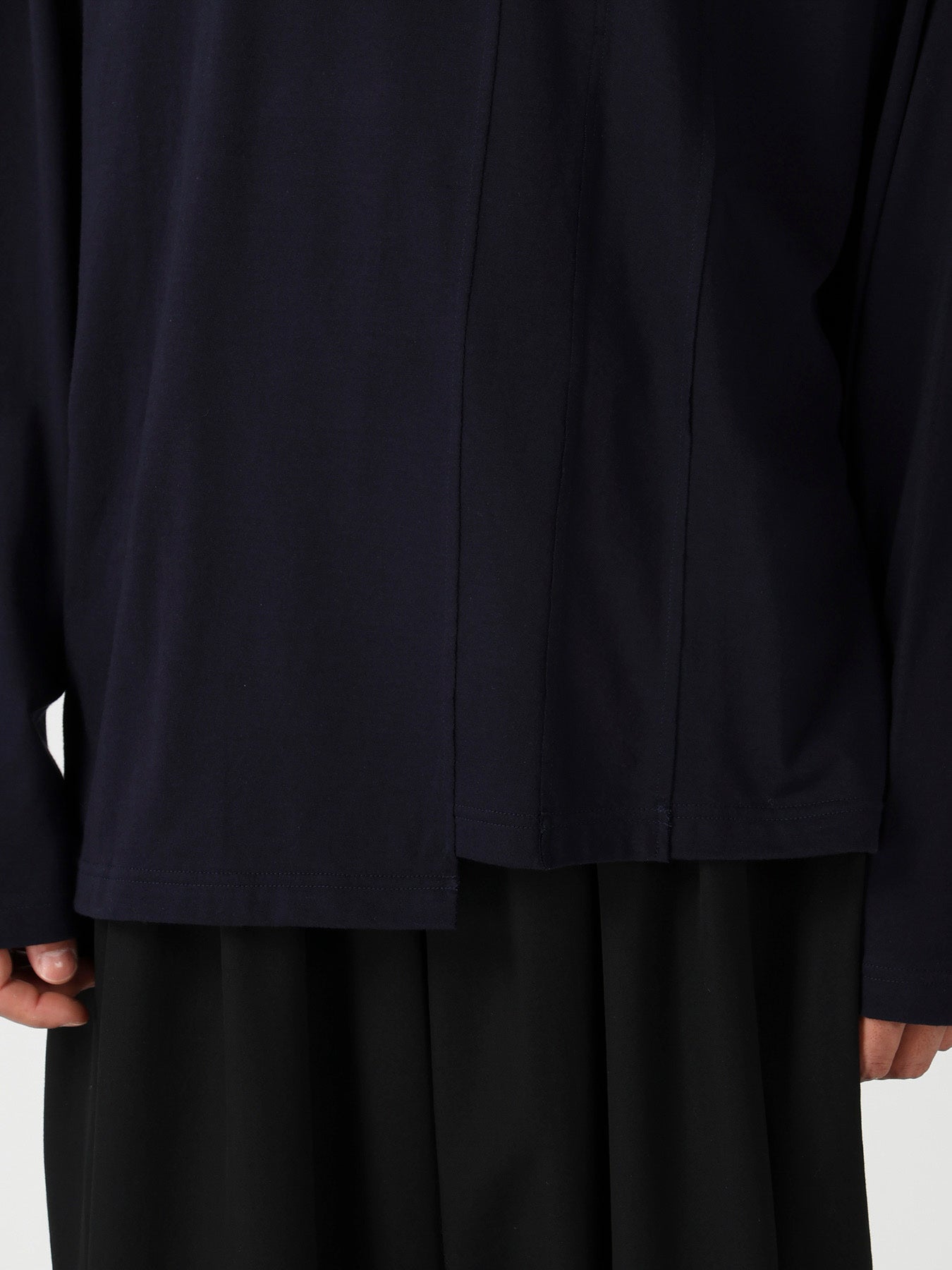 SOFT SINGLE JERSEY RE VERTICAL PANEL LONG SLEEVE T