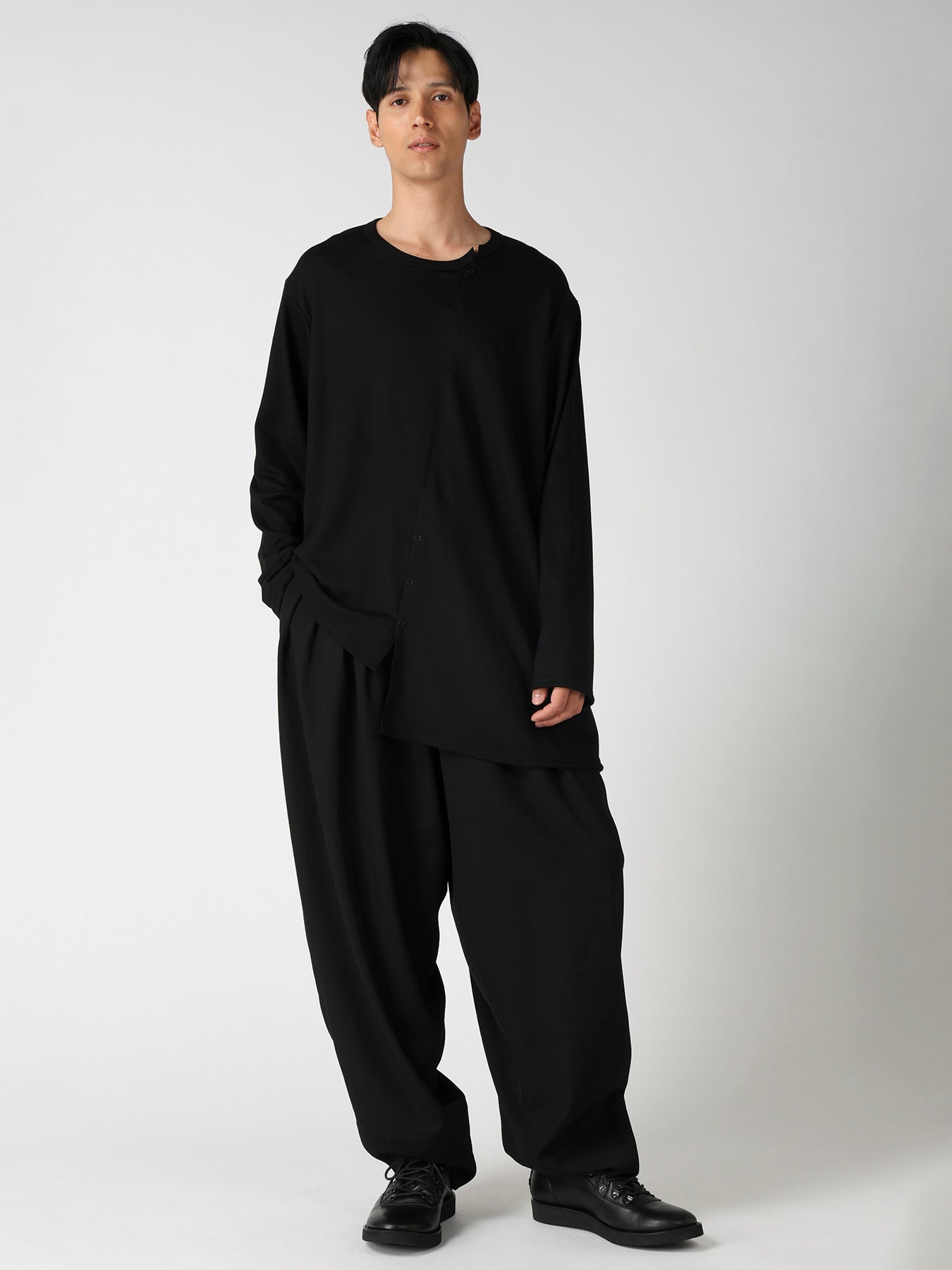 MILLED SINGLE JERSEY RE DIAGONAL PANEL LING SLEEVE – THE SHOP