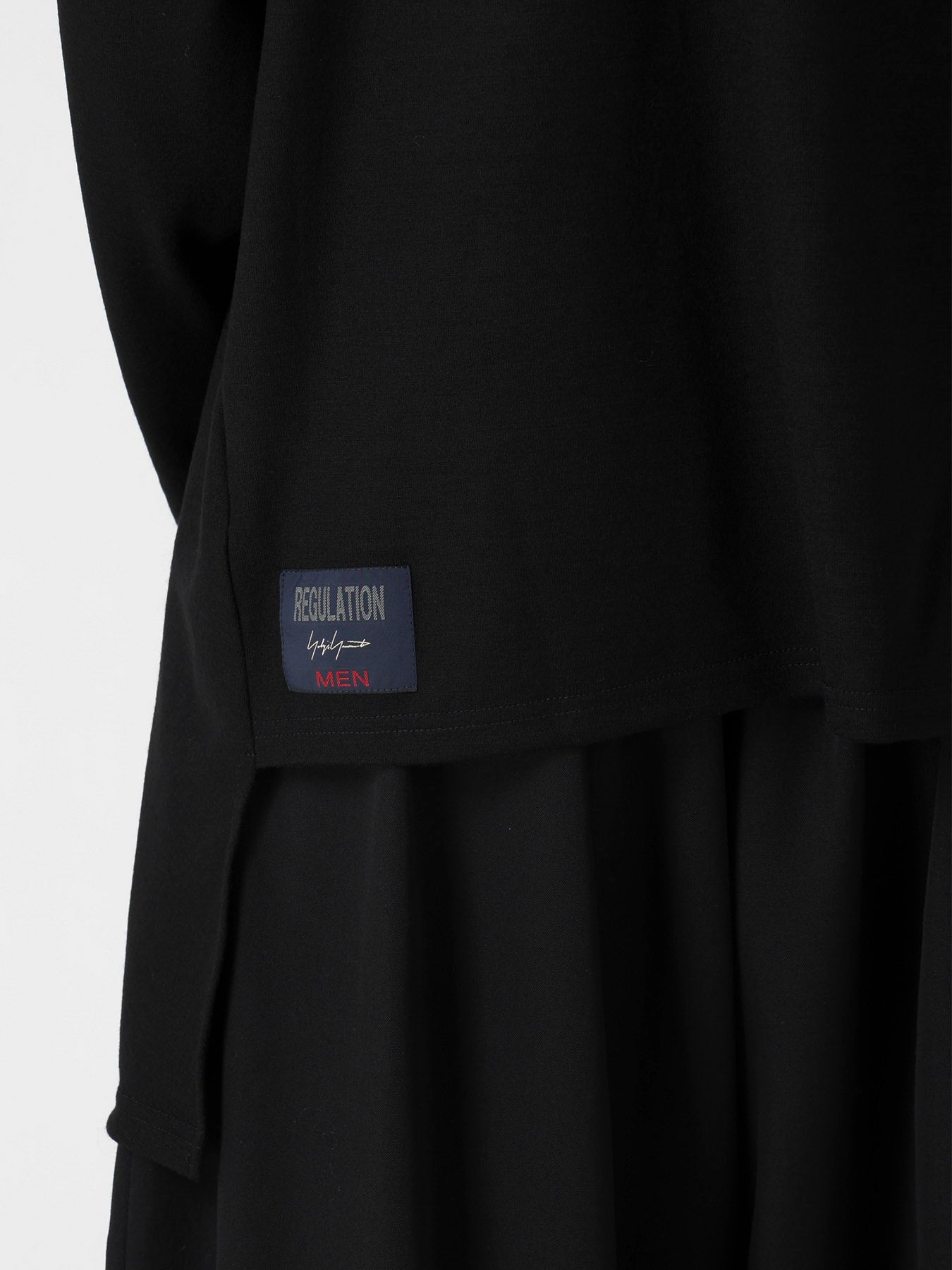 MILLED SINGLE JERSEY RE DIAGONAL PANEL LING SLEEVE – THE SHOP