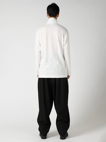SOFT SINGLE JERSEY TURTLE NECK LONG SLEEVE TEE