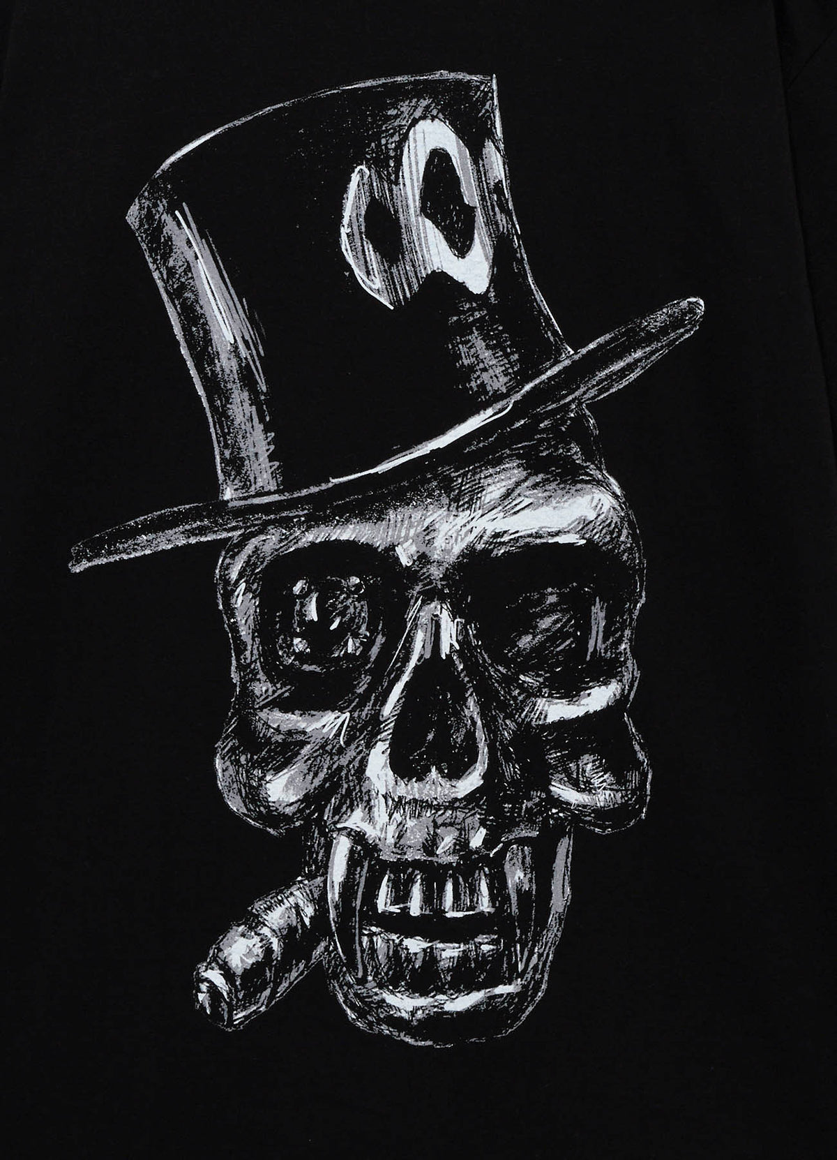 GOTHIC SCULL HAT PRINTED TEE
