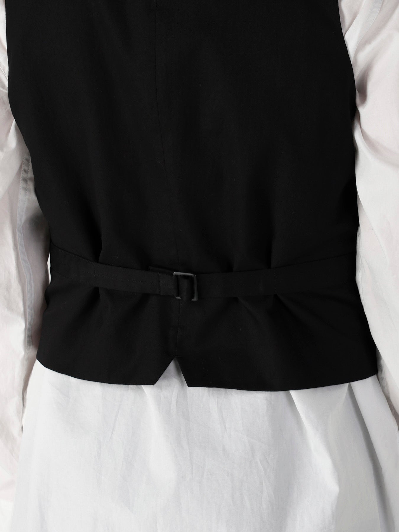 WOOL GABARDINE CHANGE POCKET VEST