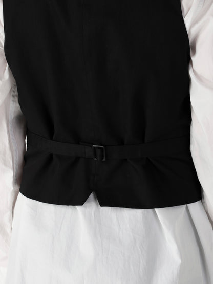 WOOL GABARDINE CHANGE POCKET VEST