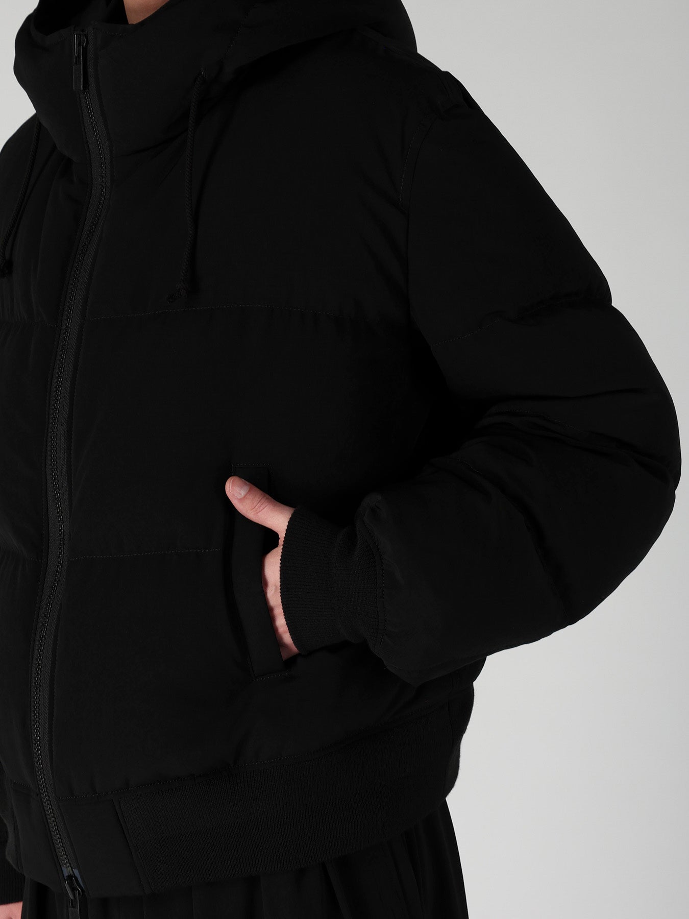 TA TUXEDO HOODIE DOWN JACKET